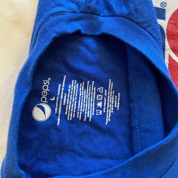 Blue Pepsi cropped Top - Picture 3 of 4